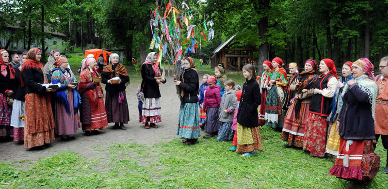  «Троицкие гуляния» прошли  на Щелоковском хуторе (фоторепортаж)