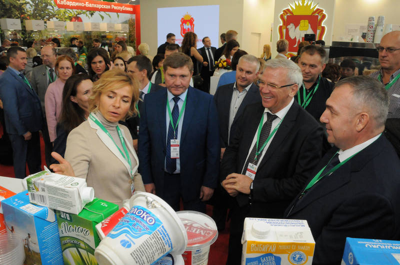 Около 30 нижегородских предприятий АПК приняли участие во Всероссийской сельскохозяйственной выставке «Золотая осень – 2018» (фоторепортаж)