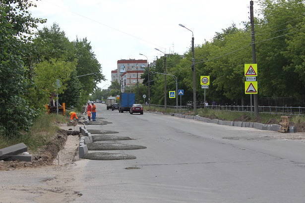 Улицу Советскую начали ремонтировать в Дзержинске в рамках национального проекта «БКАД»