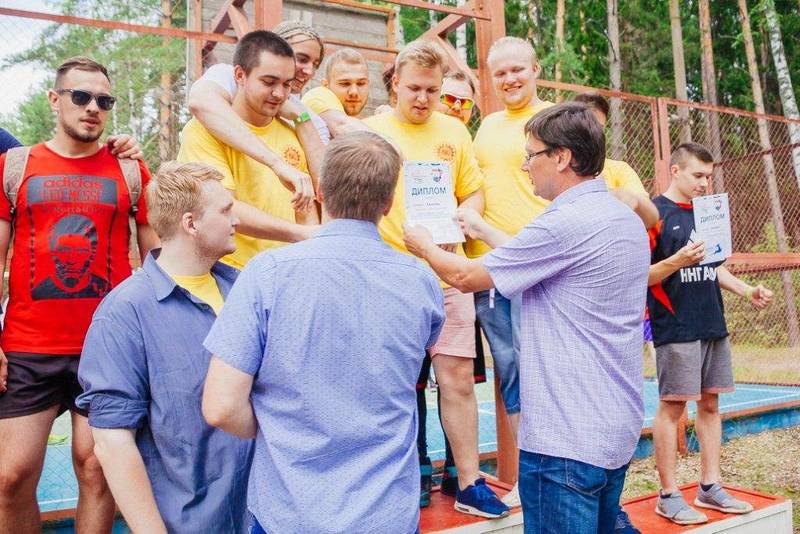 Более 600 студентов стали участниками XXVII областного фестиваля  спортивно-оздоровительных лагерей «Побережье»