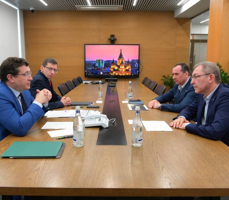 Глеб Никитин провел встречу с председателем Волго-Вятского банка Сбербанка Александром Анащенко