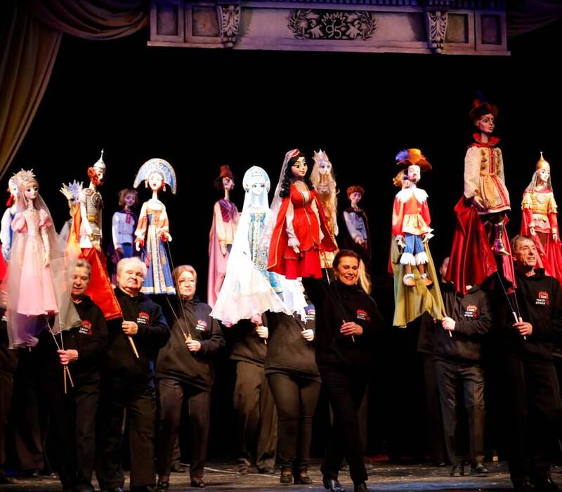 Здесь до старости «играют в куклы». Нижегородский академический театр кукол отпраздновал 95-летие 