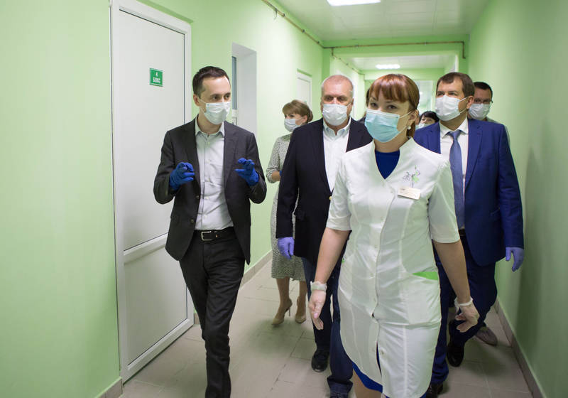 Давид Мелик-Гусейнов: «К концу июня в Выксе завершится ремонт инфекционного отделения больницы для приема пациентов с коронавирусом»