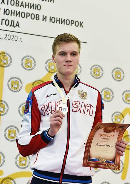 Нижегородец Кирилл Тюлюков стал победителем соревнований саблистов на юниорском Первенстве России
