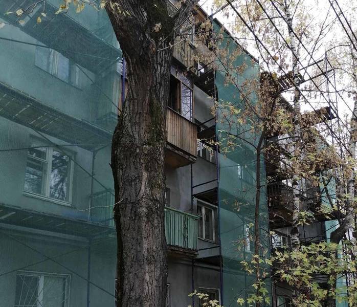 ГЖИ проверила работы по ремонту фасада жилого дома в Канавинском районе Нижнего Новгорода 